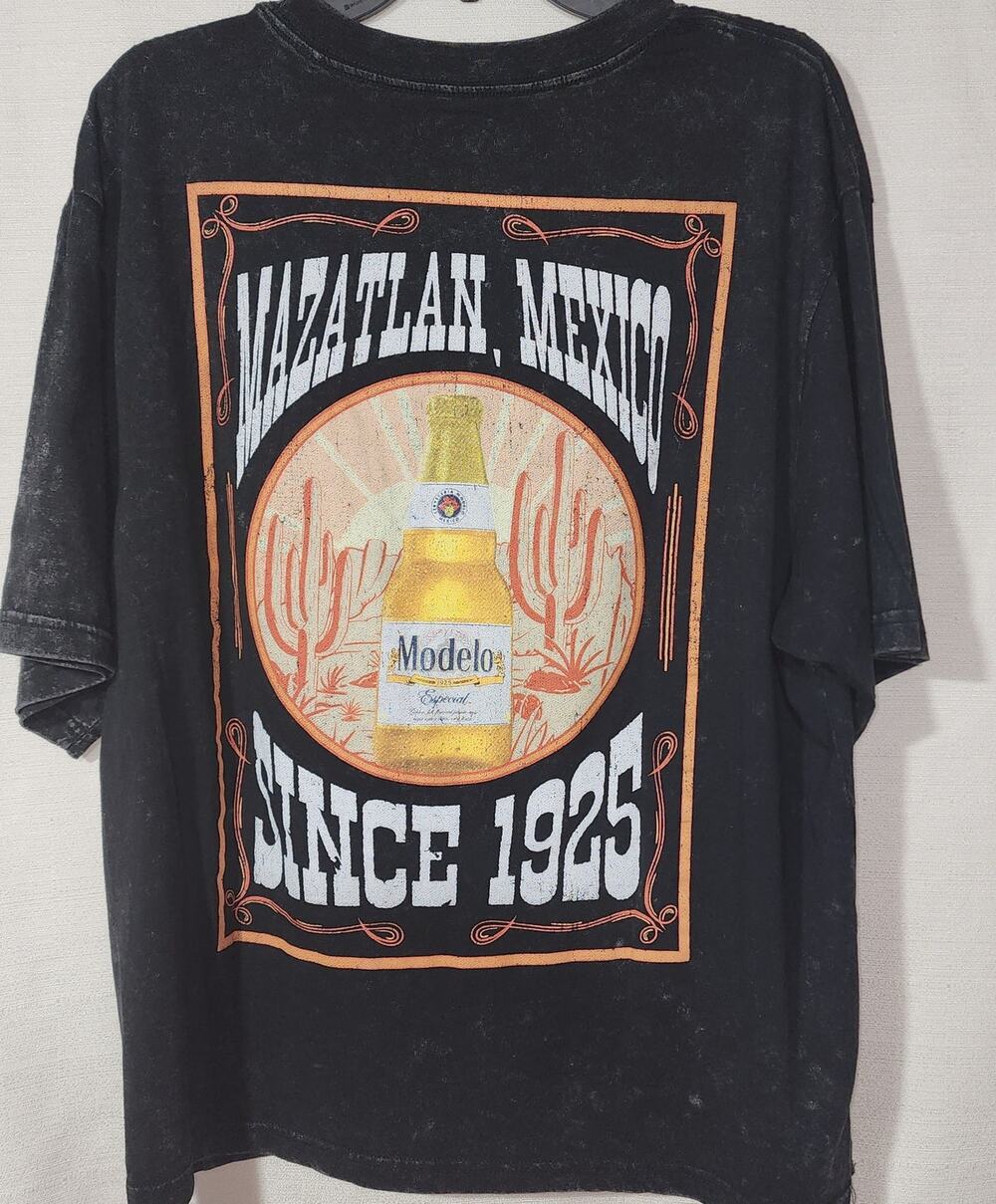 Modelo men's Large black shirt NWT